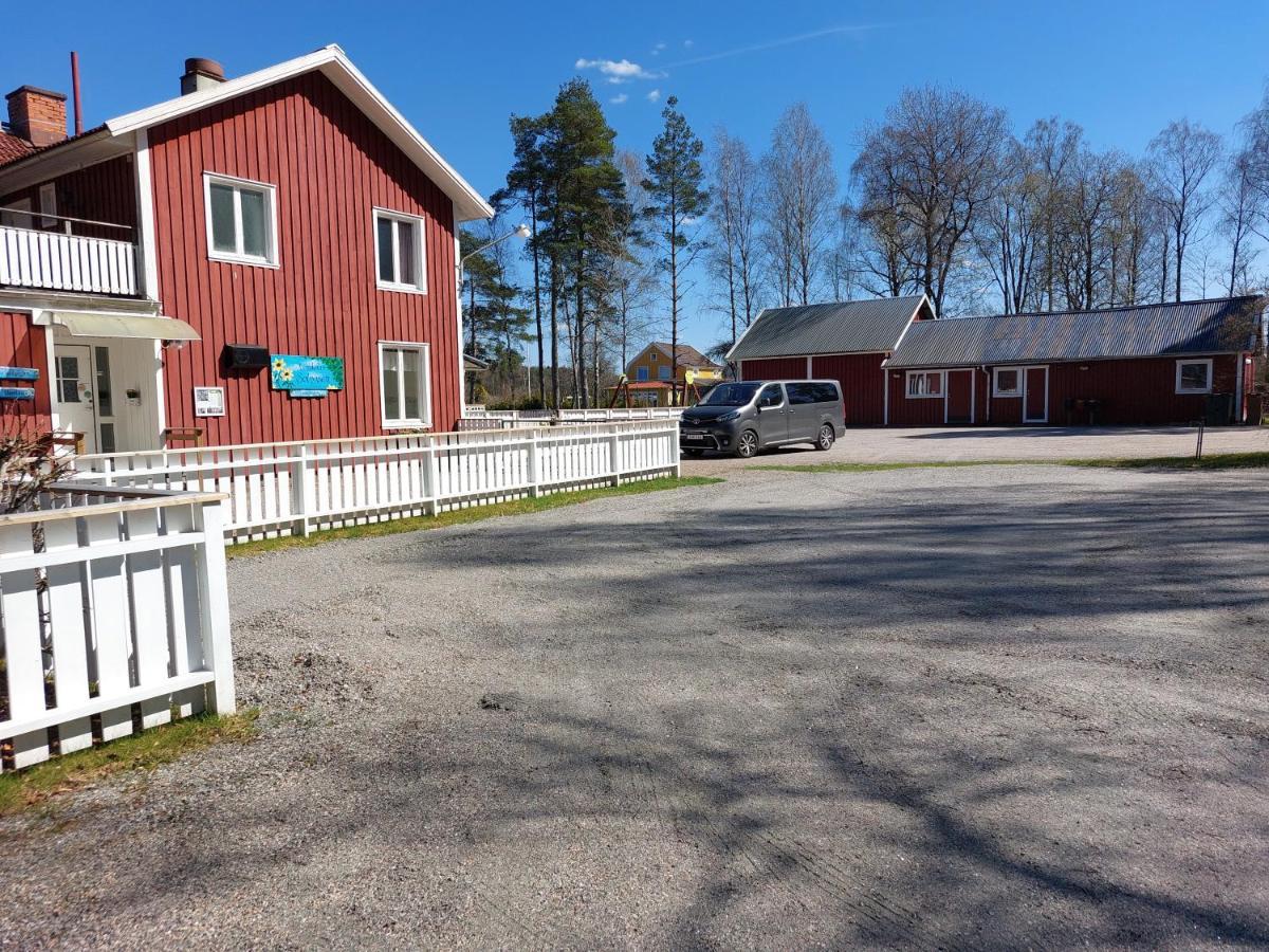 Gasthaus Flora Dekor Gaestgard, Lenagarden Alingsås Exterior foto